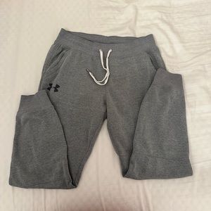 Women’s Under Armour Joggers size S